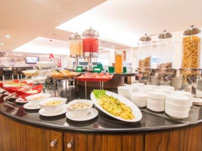 Hotel Red Fox By Lemon Tree Hotels, Jaipur